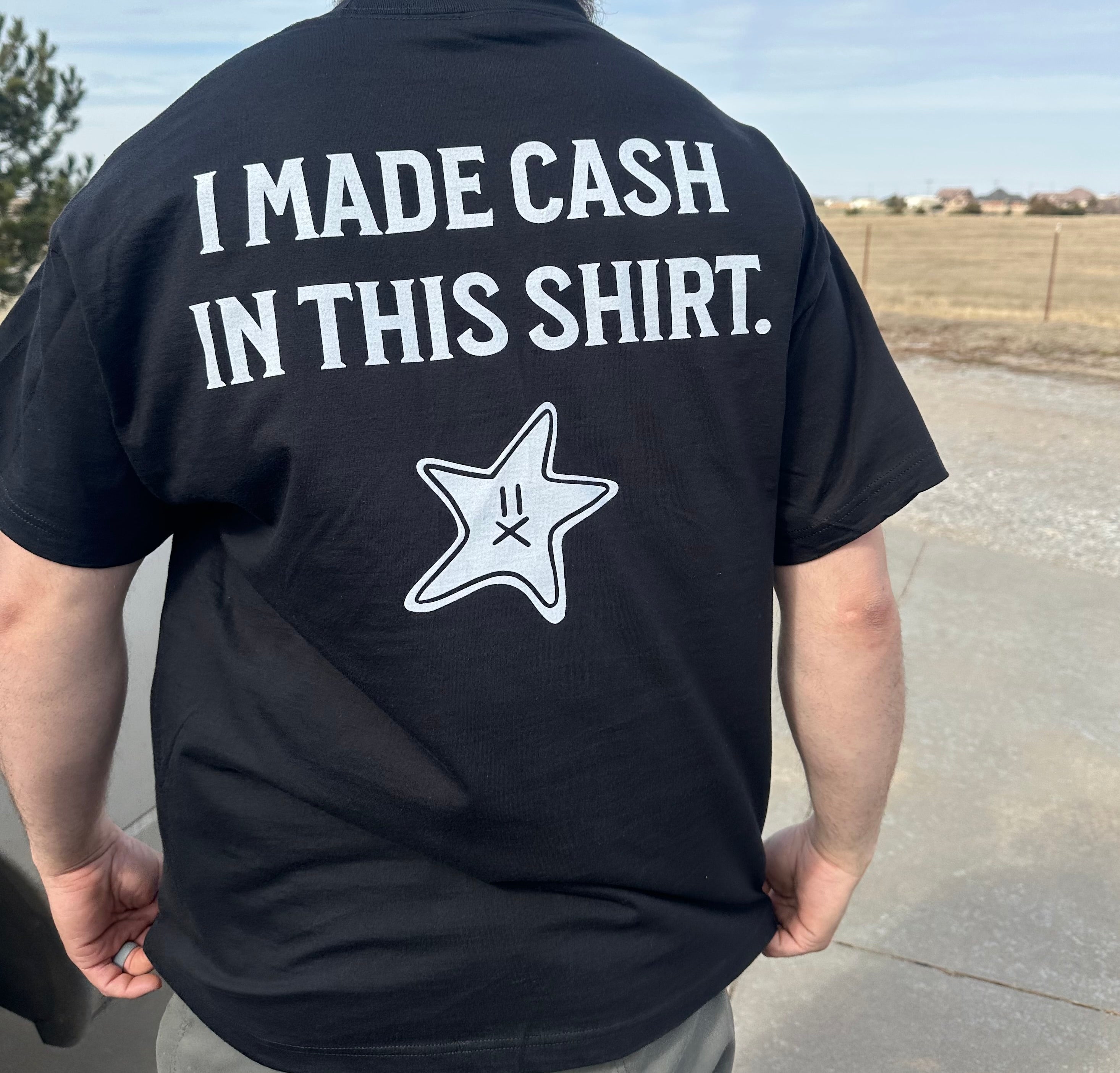 BLACK CASH TEE