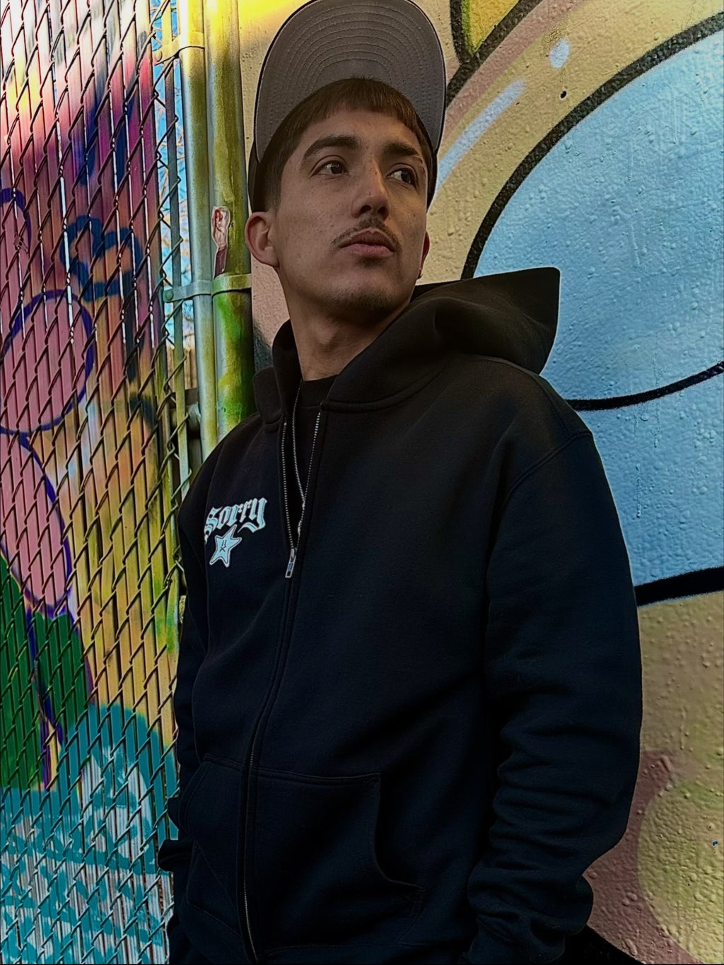 SORRY ZIP UP (BLACK)