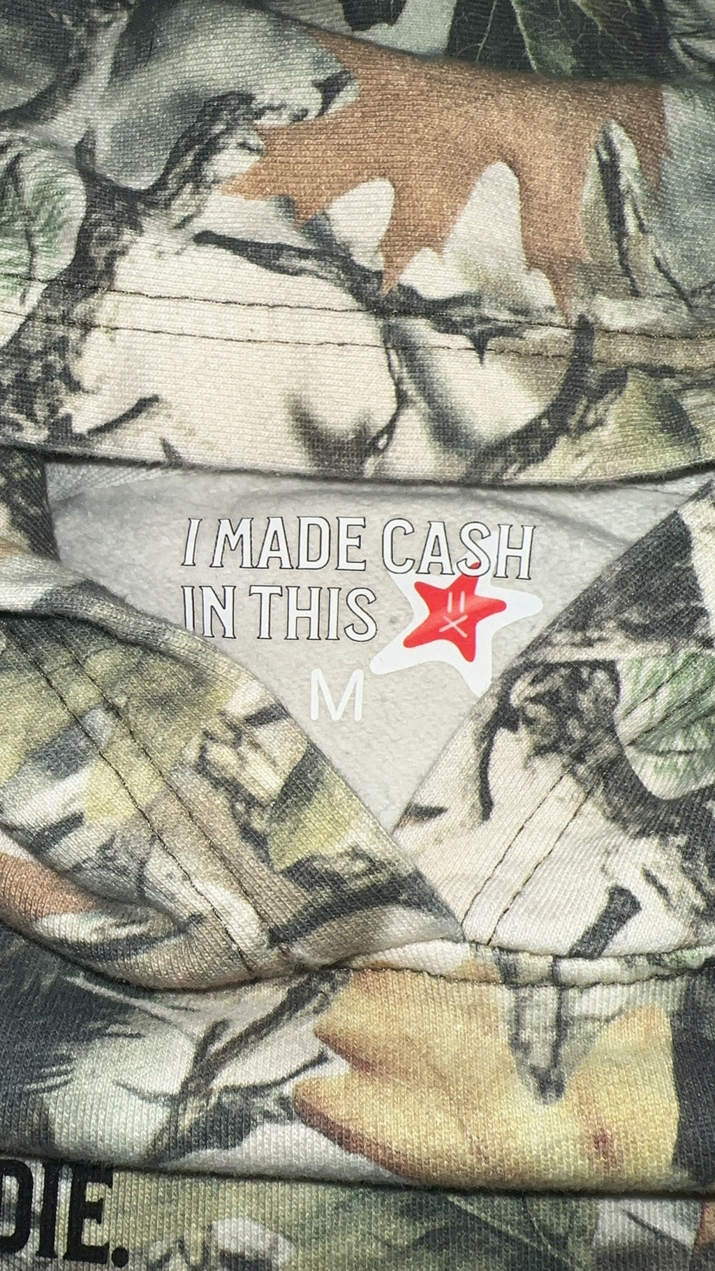 CAMO PULLOVER HOODIE