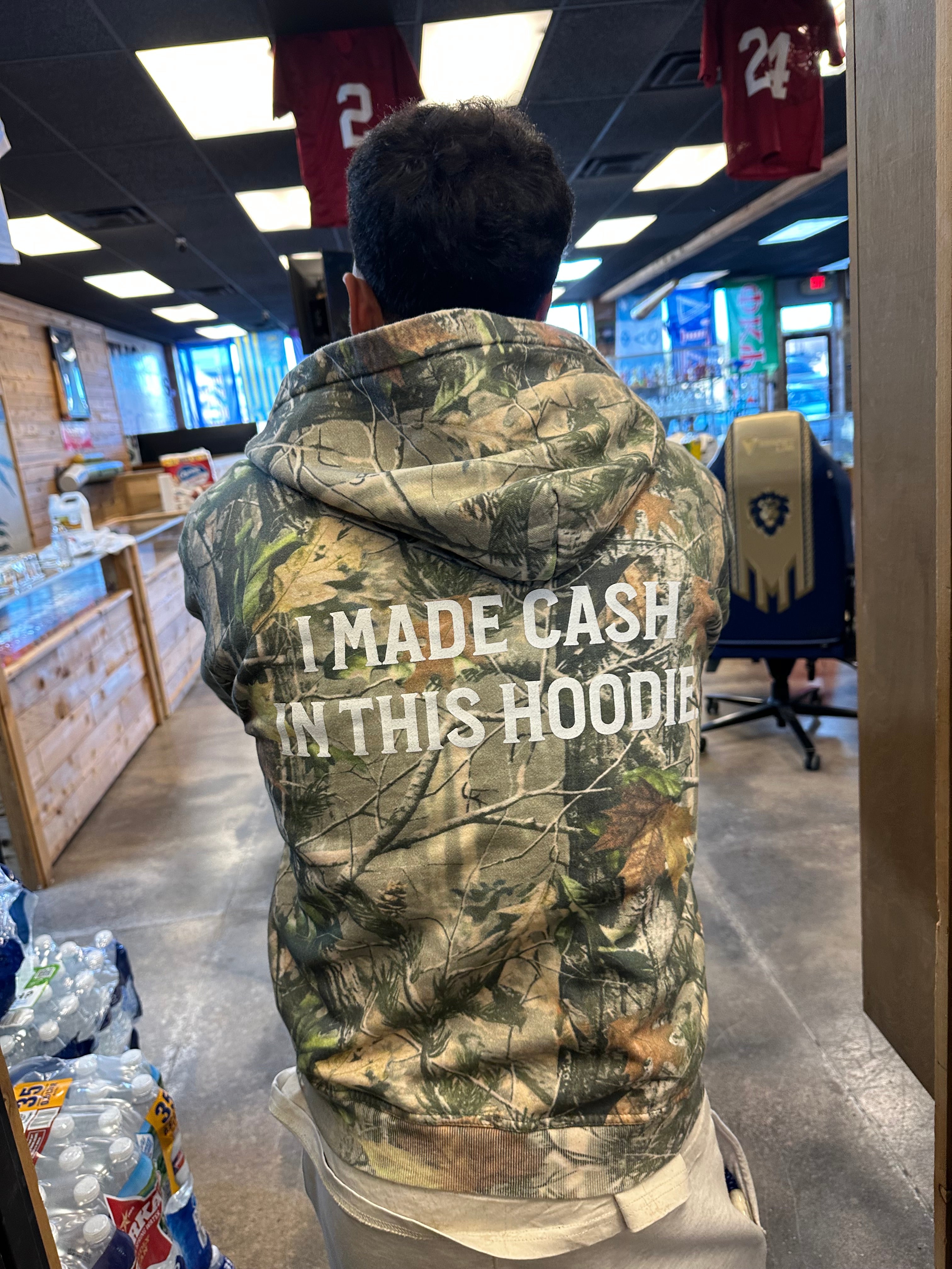 CAMO PULLOVER HOODIE